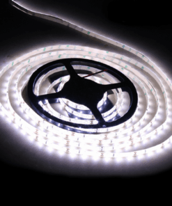 5 meter kraftigt Udendørs LED Bånd, 12V, 6000K, IP65, 12W/m