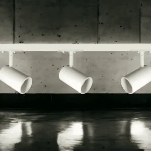 Alternative view of 1 meter Uni track 1F strømskinne - Hvid