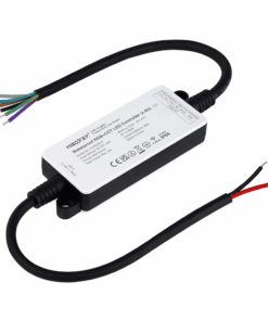 Udendørs IP66 RGB-CCT Controller, 2,4GHz trådløs styring med fjernbetjening eller app- og stemmestyring.