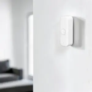 Alternative view of WiFi Mini PIR sensor | Tuya | Standby kun 22µA | Hvid